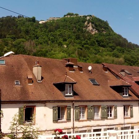 Appartement Tout Confort Vue Sur Les Forts Salins-les-Bains Zewnętrze zdjęcie